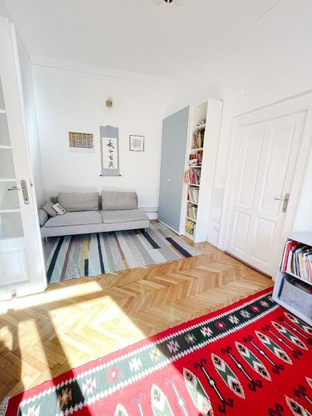 Gradina Icoanei, Oferta rara in vila